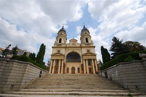PERSECUȚIA RELIGIOASĂ TREBUIE SĂ ÎNCETEZE!