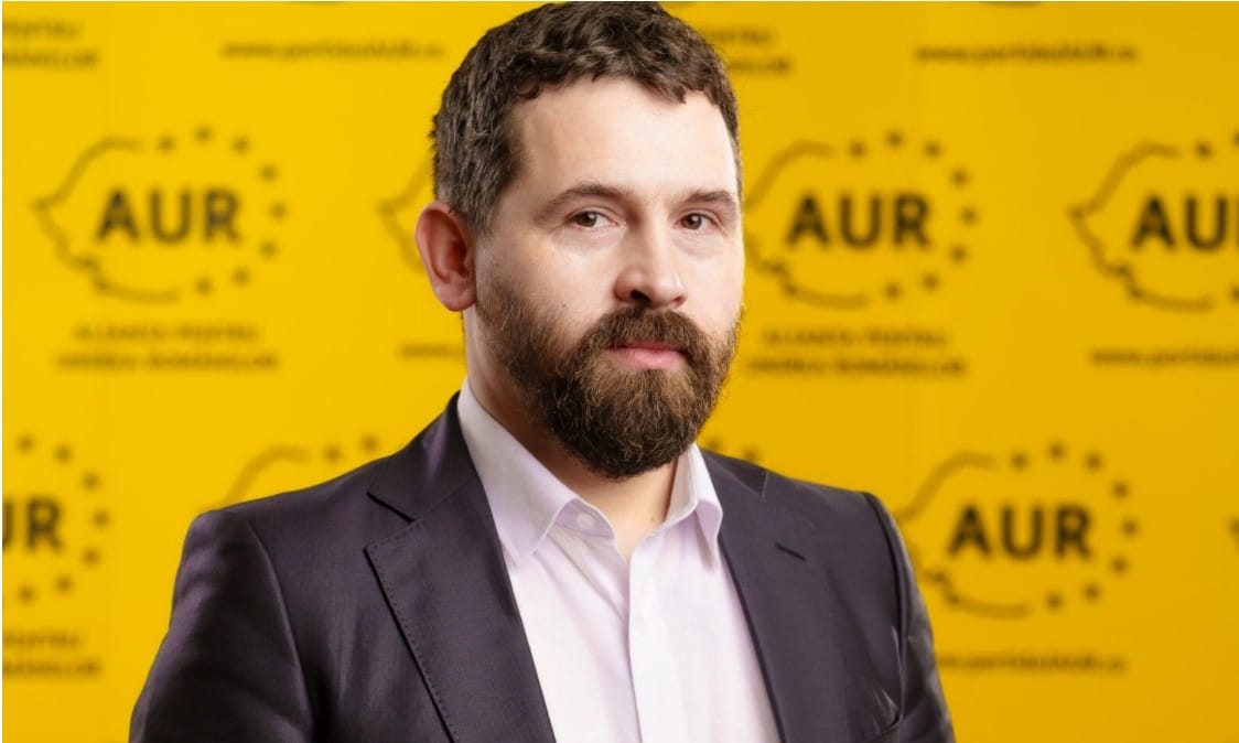 ROMÂNII AU SCOS DIN BUZUNAR PESTE 170 DE MILIOANE DE EURO PENTRU A PLĂTI AMENZI NECONSTITUȚIONALE