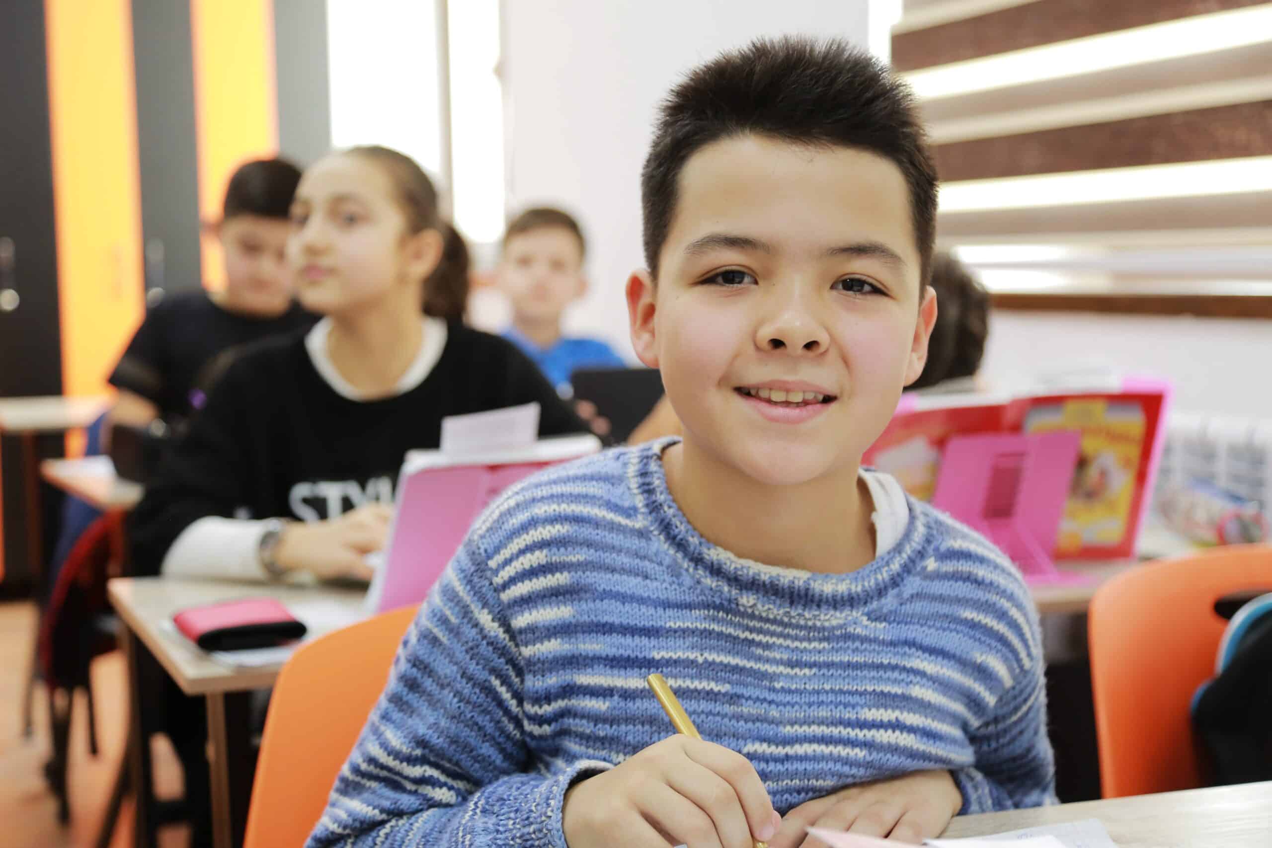 EDUCAȚIA, LA MÂNA INCOMPETENȚILOR