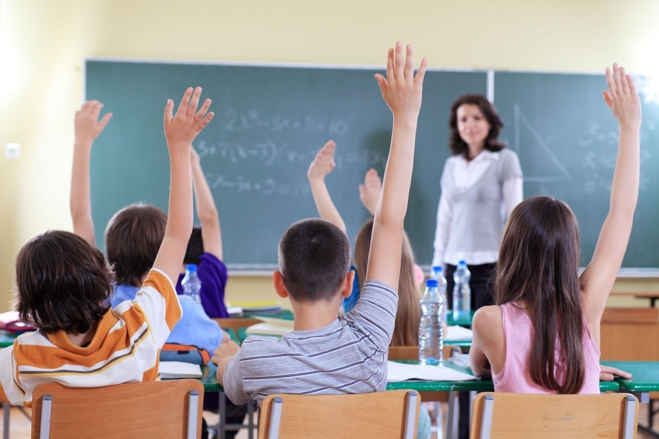 AUR a elaborat o lege pentru informatizarea sistemului de educație