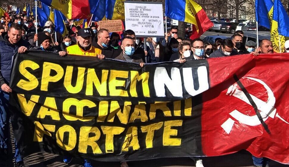 Premierul Cîțu, invitat la masa negocierilor din Piața Universității, în fața românilor
