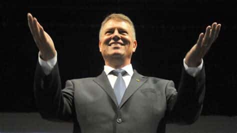 Partidele sistemului și-au dat mâna pentru a-l scăpa pe Klaus Iohannis de suspendare