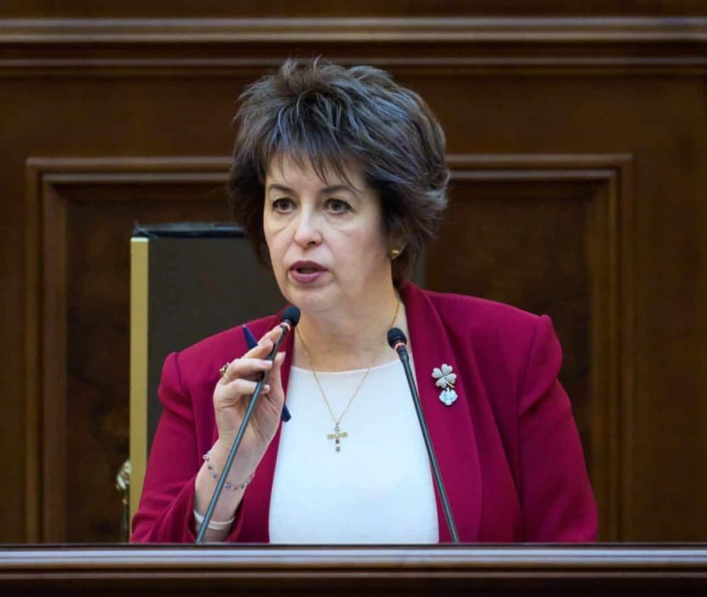 Niculina Stelea (senator AUR): „AUR a depus o lege care elimină posibilitatea preluării ostile a companiilor de stat”