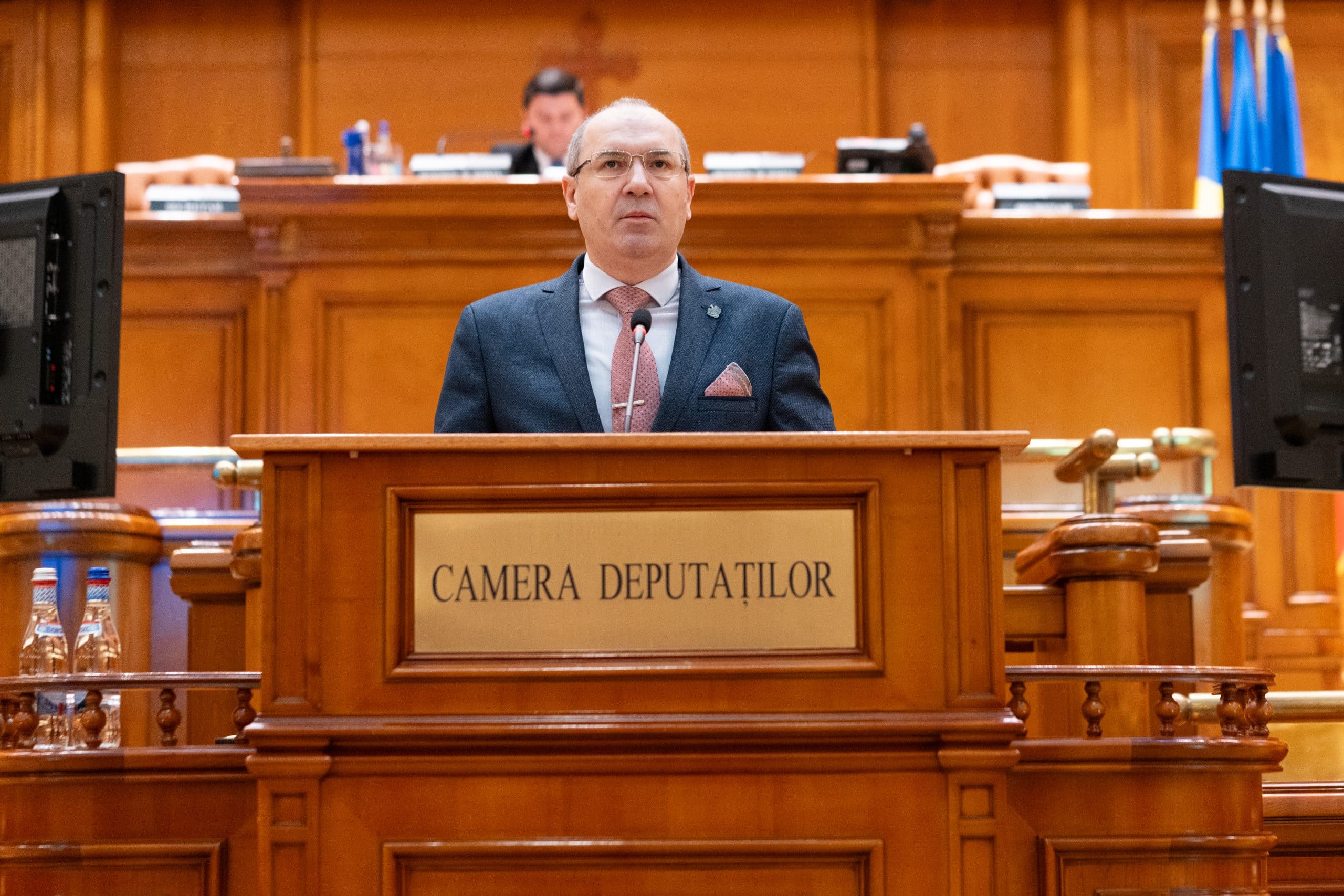 Silviu-Octavian Gurlui – Întrebare – Măsuri pentru prevenirea dezastrelor provocate de inundaţii şi alunecări de teren