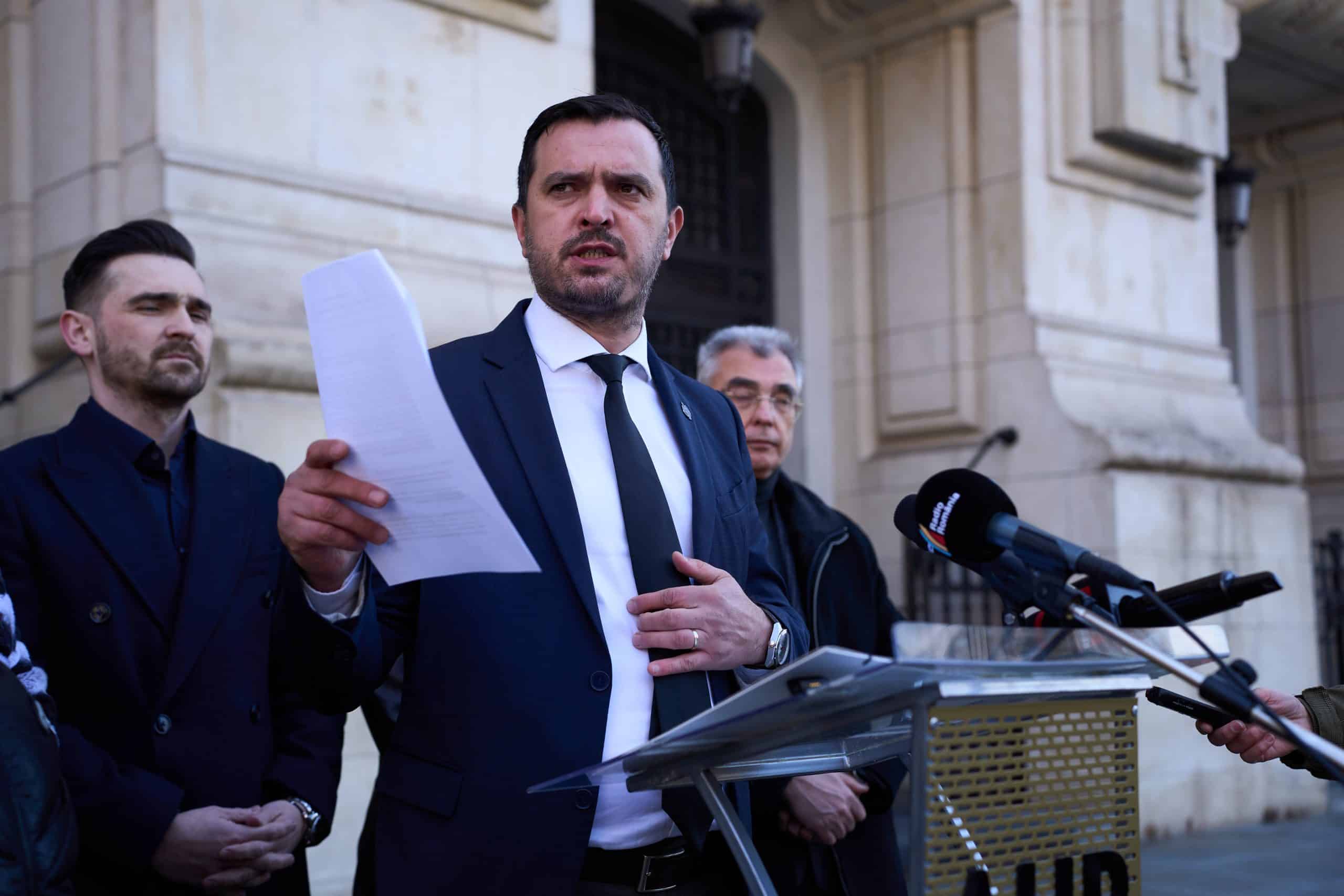 AUR Bucureşti: „Bucureștiul este blocat de războiul din coaliție. Capitala nu poate fi ținută ostatică pentru funcții”