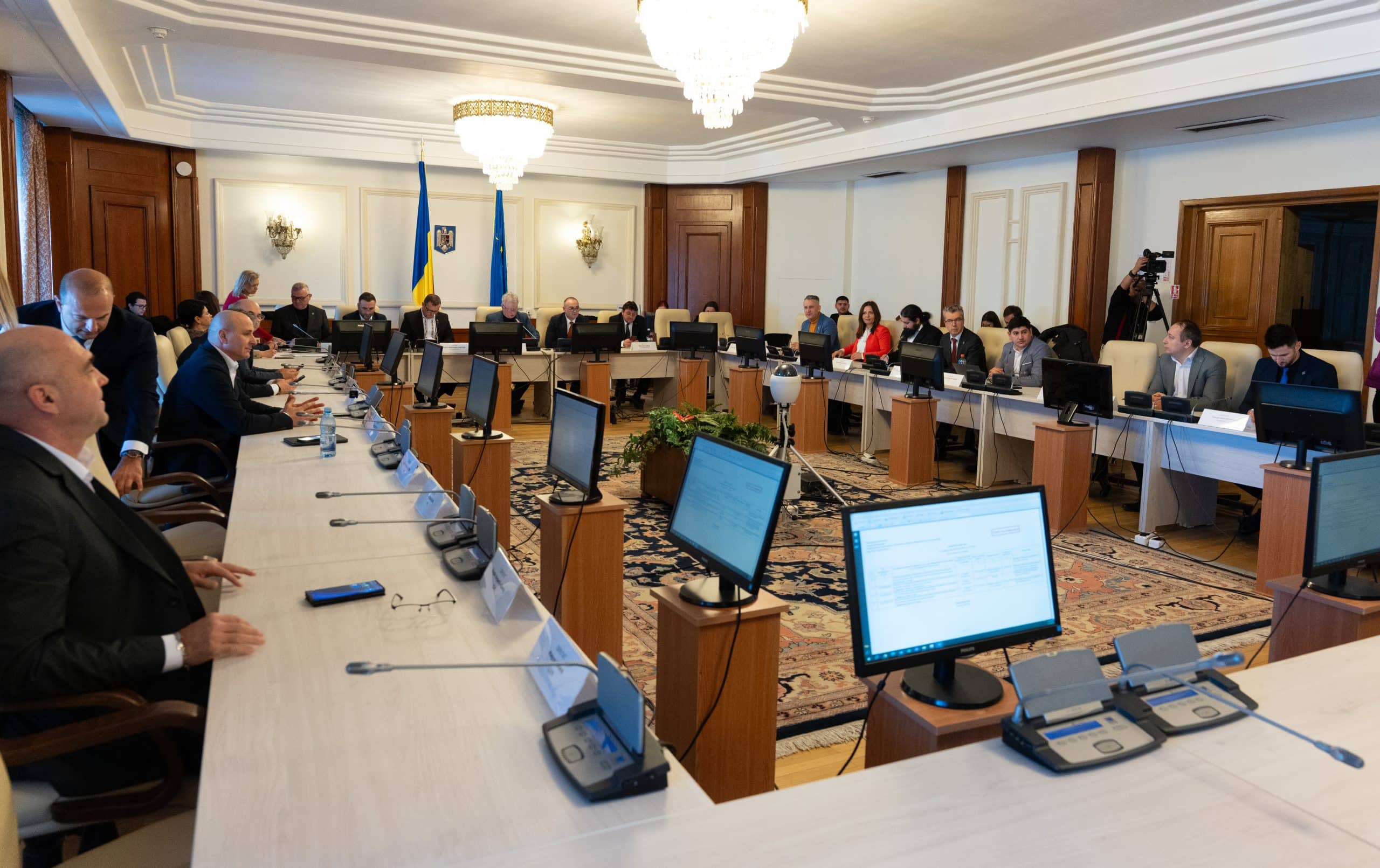 Parlamentarii AUR demască dublul discurs al ministrului Barbu pe acordul Mercosur