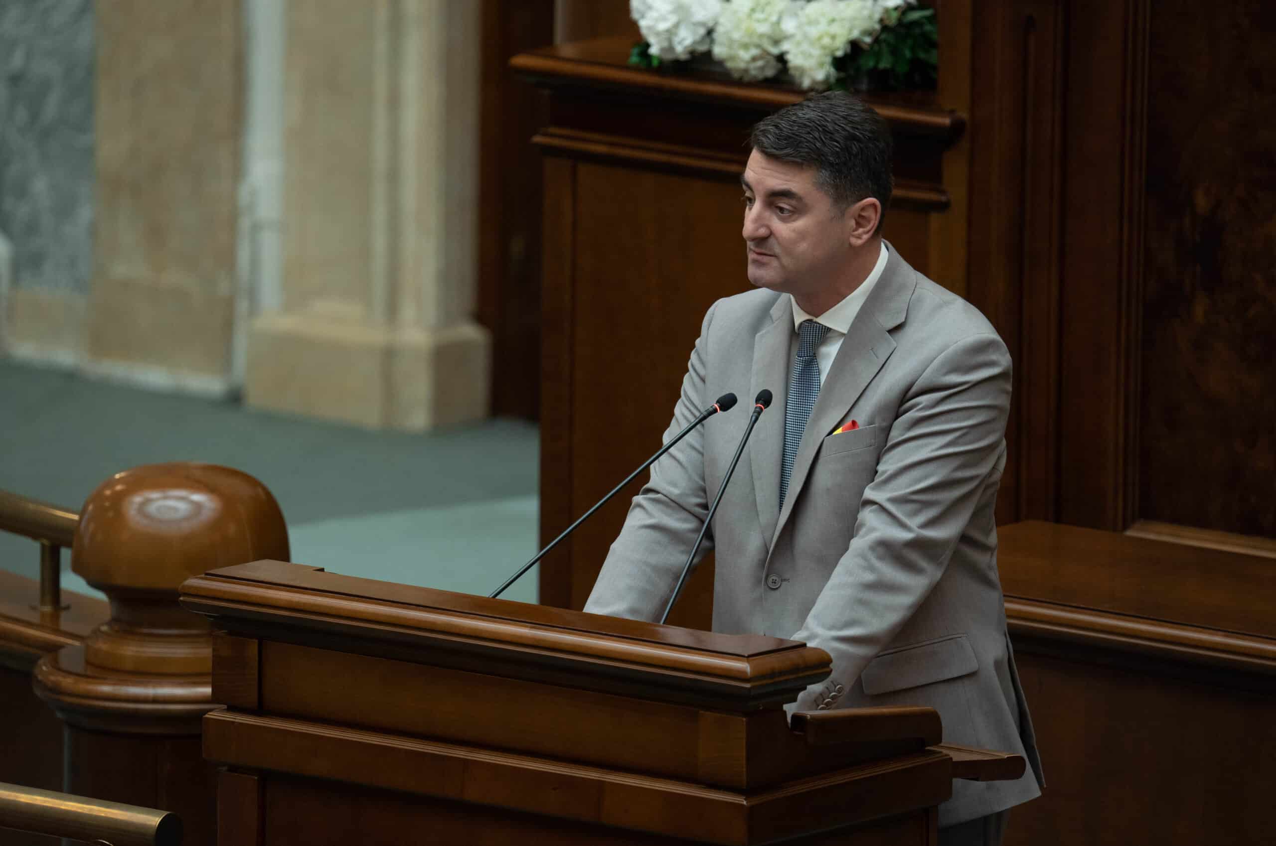 Iacob Constantin Ciprian – Interpelare – Clarificări privind eficiența, oportunitatea și controlul investițiilor publice în stații de încărcare pentru vehicule electrice amplasate în zone fără utilitate reală