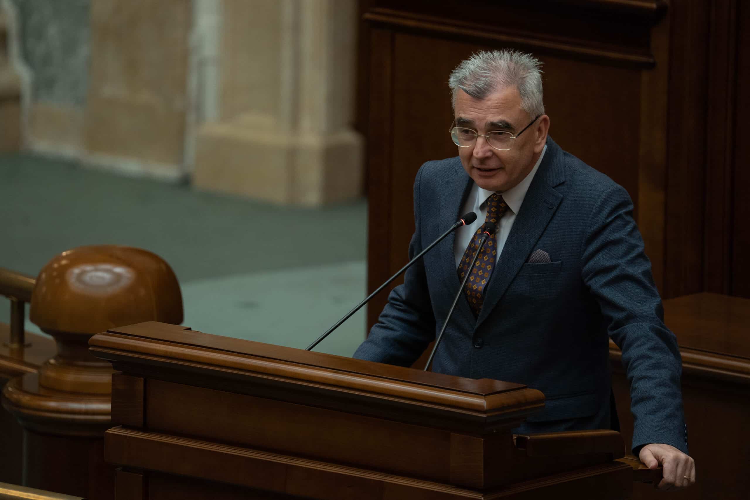 Petrișor Peiu (liderul senatorilor AUR): „Capitalul autohton ține în picioare economia României, dar statul guvernează pentru multinaționalele străine”
