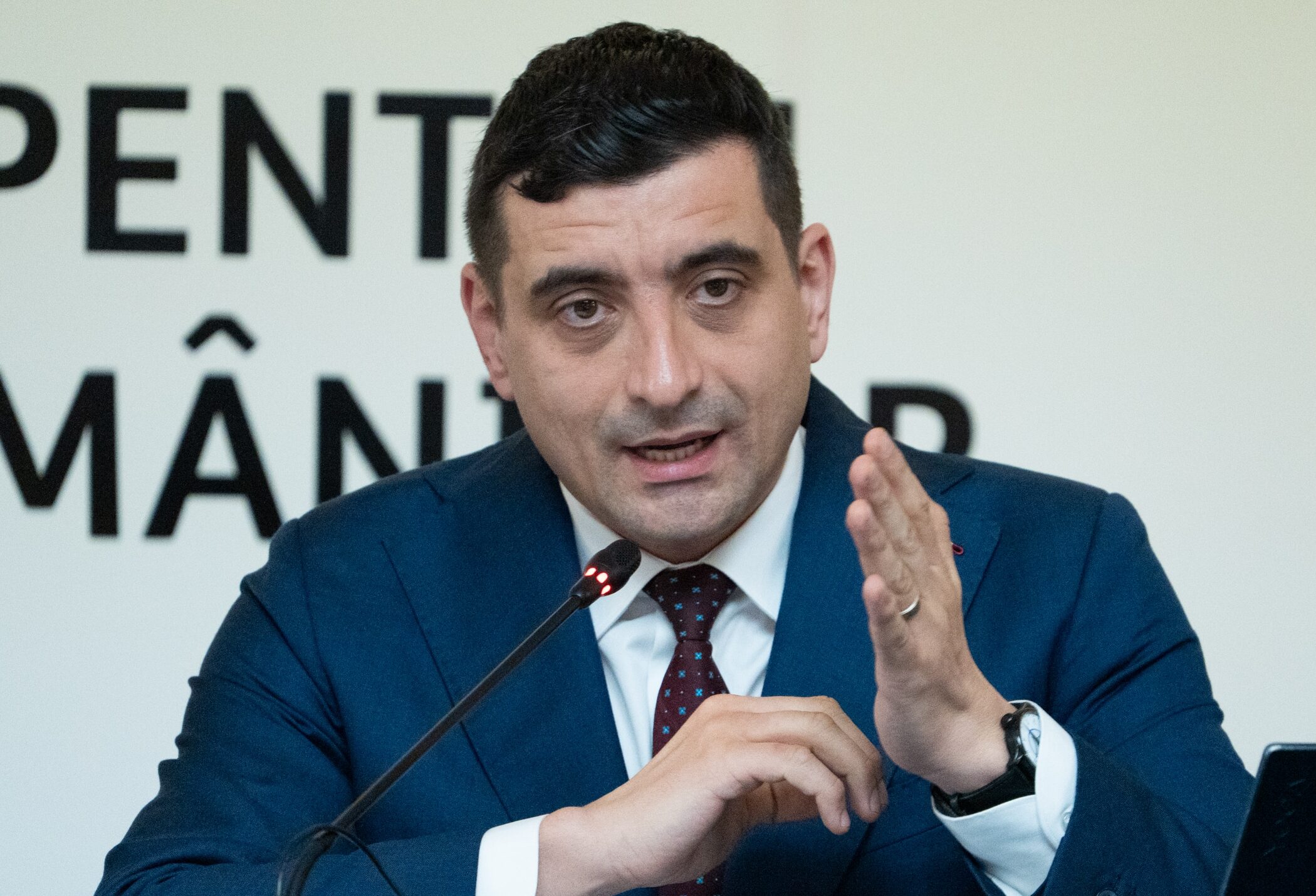 George Simion, președinte AUR: „Suntem dispuși să intrăm la guvernare, să reparăm și să corectăm erorile guvernării Bolojan”